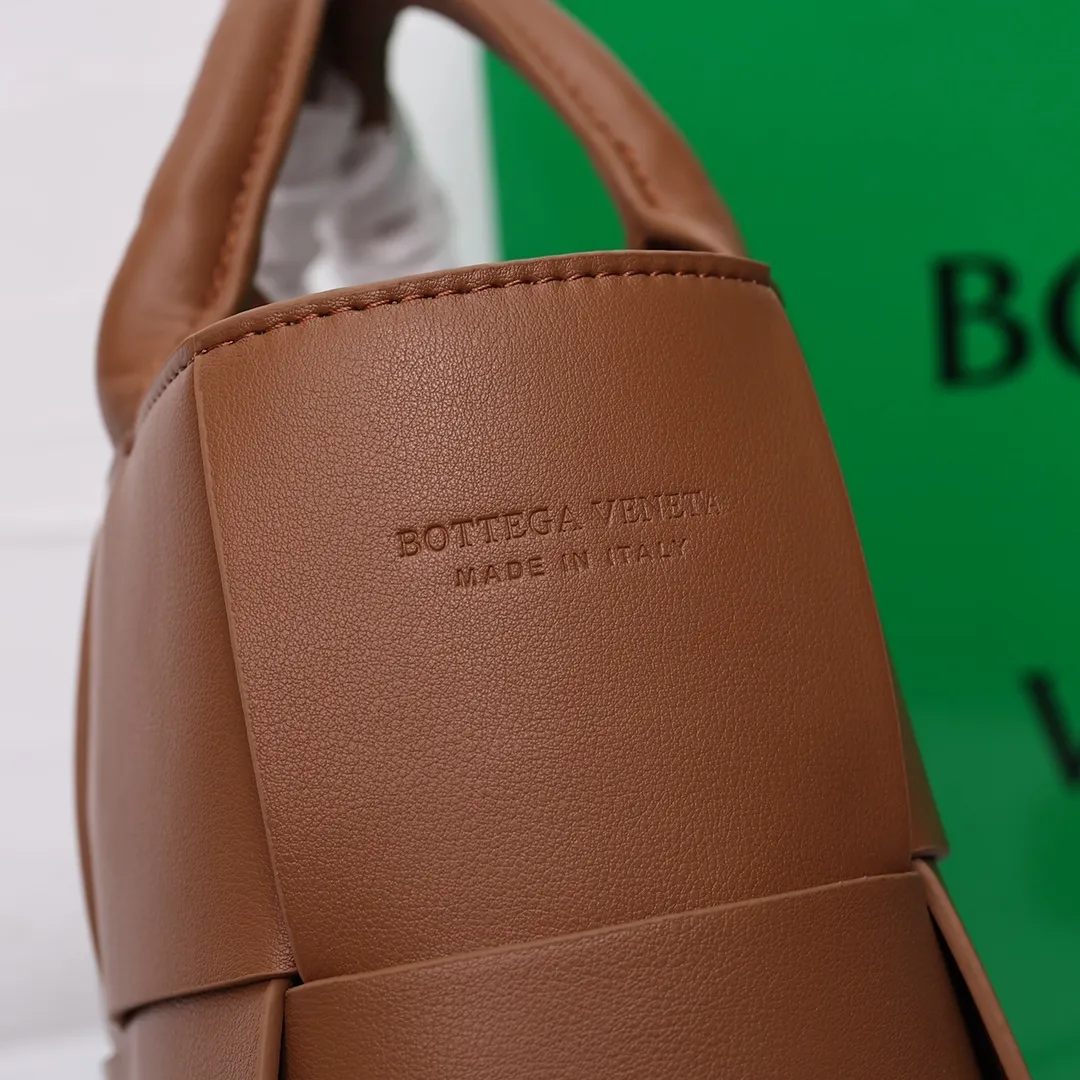All Categories Official Website "Brand Women's Bags" Women's Bags 💙 BV 2025 Official Website New BV Crossbody Bag